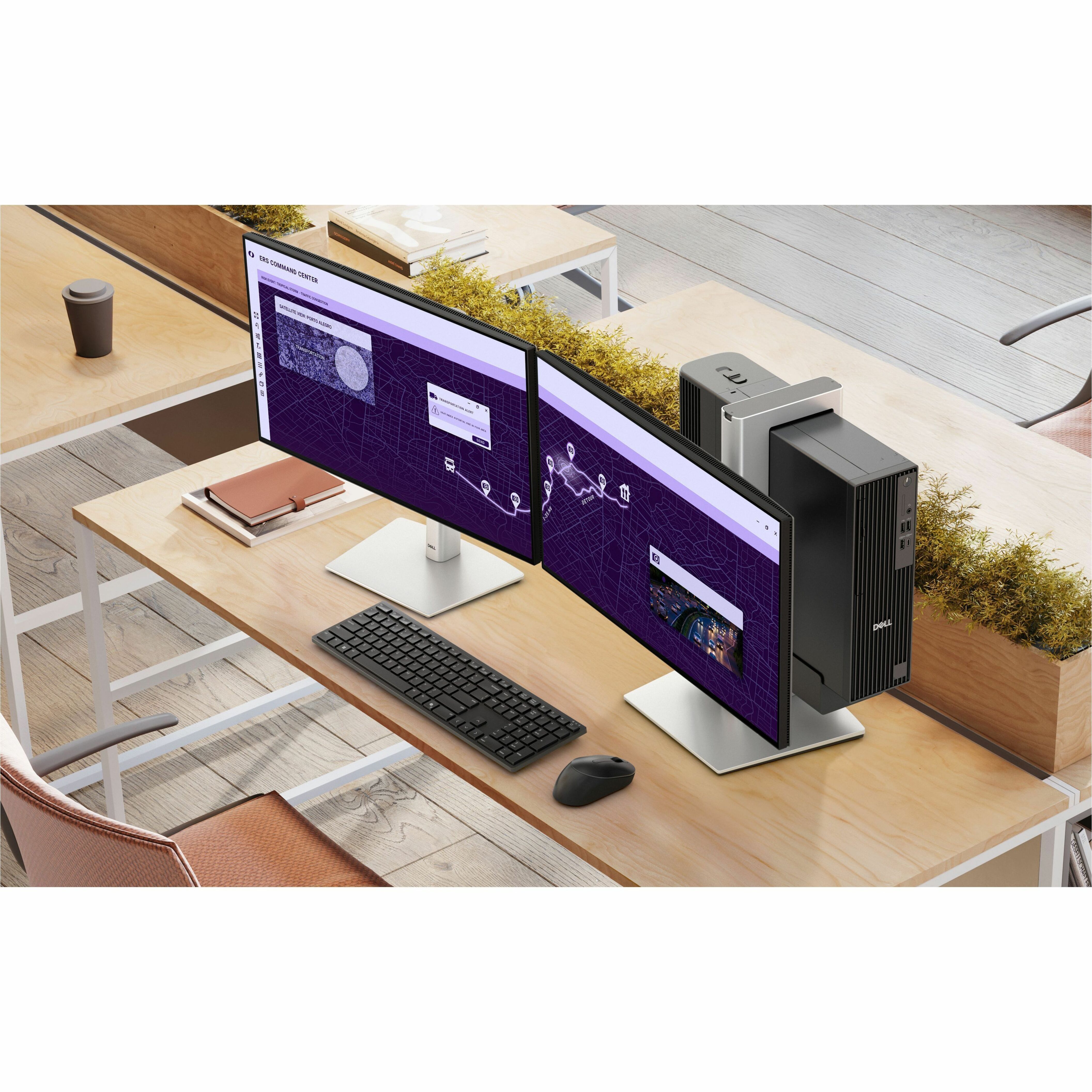 Dell Pro Slim Plus QBS1250 Desktop Computer - Intel Core Ultra 5 235 - 16 GB - 512 GB SSD - Slim PC - Standard Black - Intel